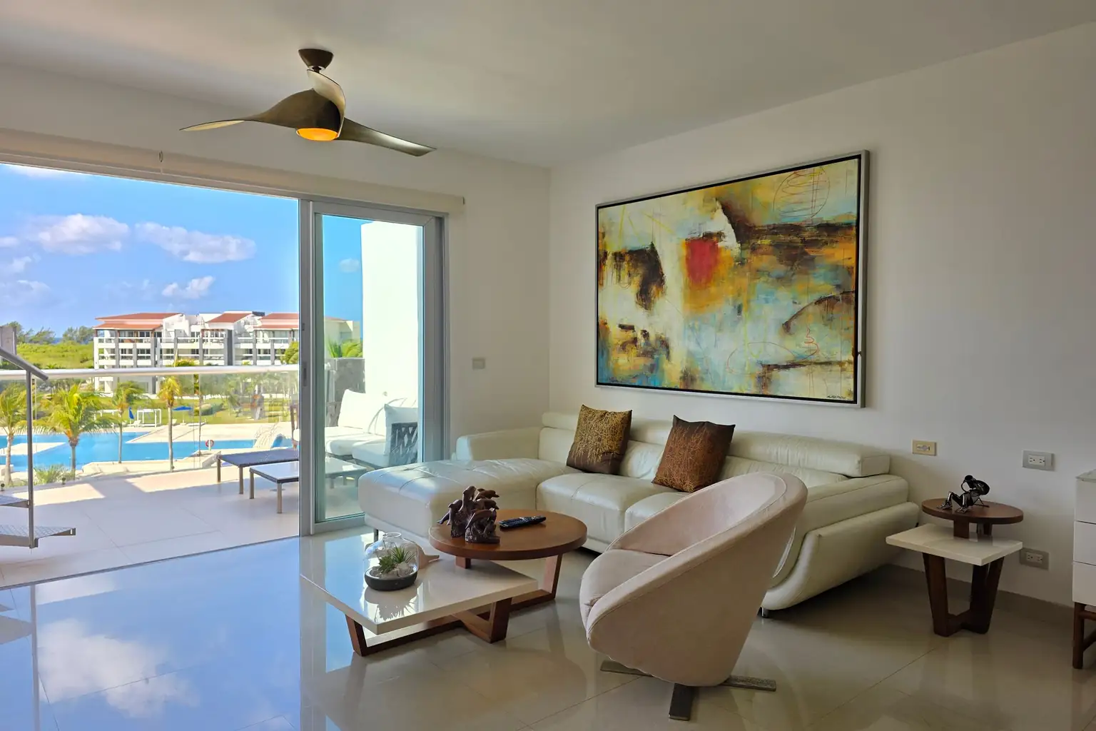 Ocean Apartment